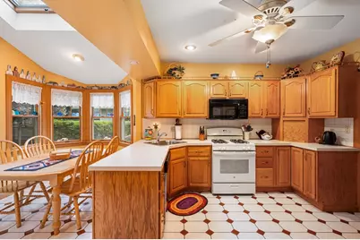 56 Plain St, Braintree, MA 02184 - Photo 10