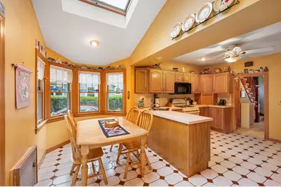 56 Plain St, Braintree, MA 02184 - Photo 12