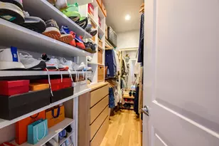 8 Manley St, Boston, MA 02122 - Photo 18