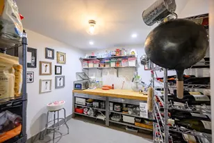 8 Manley St, Boston, MA 02122 - Photo 24