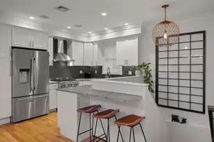 8 Manley St, Boston, MA 02122 - Photo 4
