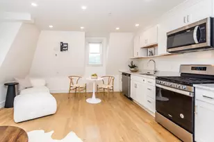 92 Brown St, Waltham, MA 02453 - Photo 4