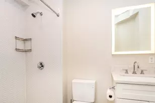 92 Brown St, Waltham, MA 02453 - Photo 18