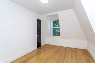 92 Brown St, Waltham, MA 02453 - Photo 8