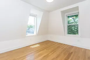 92 Brown St, Waltham, MA 02453 - Photo 12