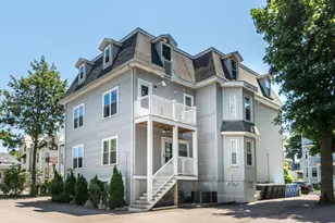 92 Brown St, Waltham, MA 02453 - Photo 2