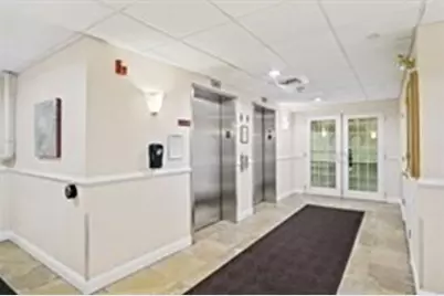 8 Crowninshield St #210, Peabody, MA 01960 - Photo 22