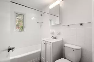 19 Alton Ct, Brookline, MA 02446 - Photo 14