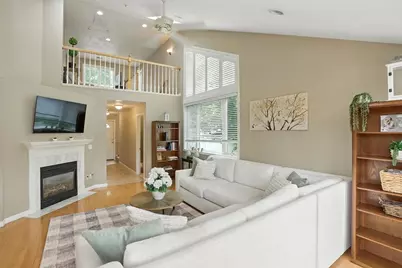 27 Solomon Pond Rd #A, Northborough, MA 01532 - Photo 2