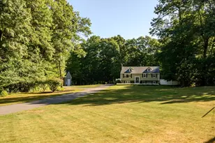 258 State St, Hanson, MA 02341 - Photo 4