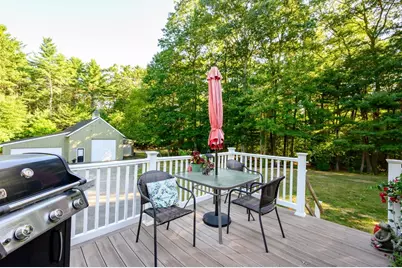 258 State St, Hanson, MA 02341 - Photo 28