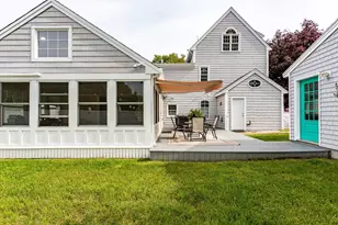 28 Winona Ave, Fairhaven, MA 02719 - Photo 2