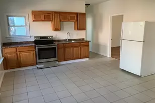 128 Austin St, Worcester, MA 01609 - Photo 8