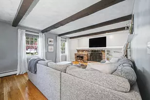 25 Claire Dr, Attleboro, MA 02703 - Photo 2