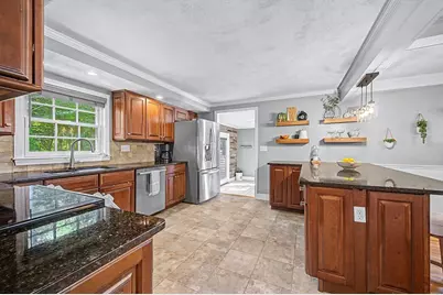 25 Claire Drive, Attleboro, MA 02703 - Photo 10