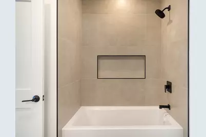 28 Swan Ave. #PH, Boston, MA 02128 - Photo 20