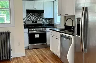 82 Edwards St, Quincy, MA 02169 - Photo 4