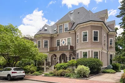 40 Mount Vernon Street #1, Cambridge, MA 02140 - Photo 24