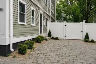 85 School St, Boston, MA 02129 - Photo 16