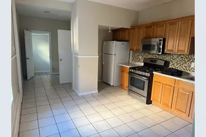 927 Broadway, Chelsea, MA 02150 - Photo 6