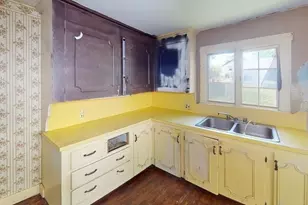 54 Oxford St, Fairhaven, MA 02719 - Photo 14