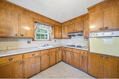 185 Washington St, Malden, MA 02148 - Photo 22
