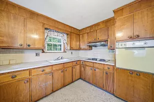 185 Washington St, Malden, MA 02148 - Photo 22
