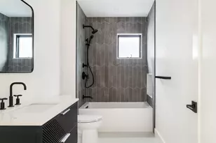 387 Norfolk St, Cambridge, MA 02139 - Photo 12