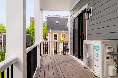 387 Norfolk St #2, Cambridge, MA 02139 - Photo 18