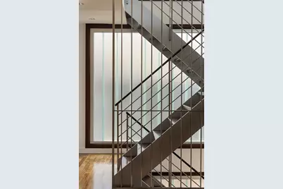 10 Newell St, Cambridge, MA 02140 - Photo 12