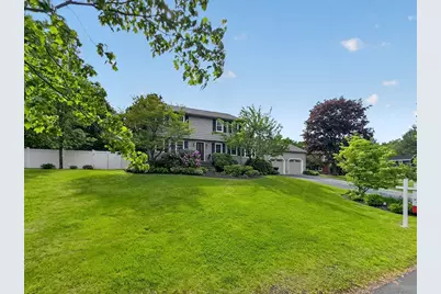 19 Tilton Ln, Andover, MA 01810 - Photo 2