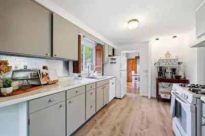 40 Fairview St, East Longmeadow, MA 01028 - Photo 24