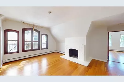 1575 Beacon St #3R, Brookline, MA 02446 - Photo 10