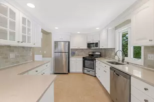 14 Raymond Rd, Chelmsford, MA 01824 - Photo 8