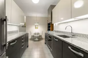 2 Hawthorne Pl, Boston, MA 02114 - Photo 2