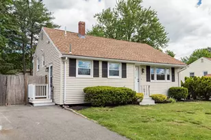 42 Pratt St, Brockton, MA 02302 - Photo 2
