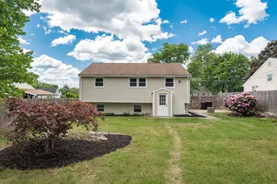 42 Pratt St, Brockton, MA 02302 - Photo 24