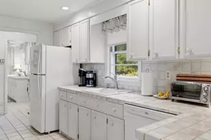 822 Whitman St, Hanson, MA 02341 - Photo 14