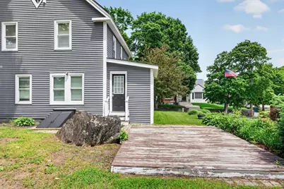 57 Clifton St, Fitchburg, MA 01420 - Photo 10