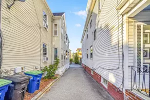 39 Derby St, Somerville, MA 02145 - Photo 4