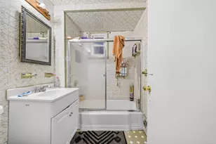 39 Derby St, Somerville, MA 02145 - Photo 30