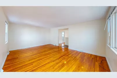 17 King St #2nd Flr, Watertown, MA 02472 - Photo 10