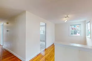 17 King St, Watertown, MA 02472 - Photo 6