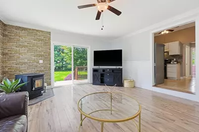 32 Johnson St, North Attleboro, MA 02760 - Photo 8