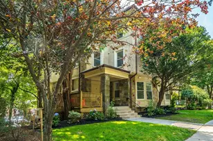 21 Regent Cir, Brookline, MA 02445 - Photo 20