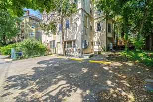21 Regent Cir, Brookline, MA 02445 - Photo 22