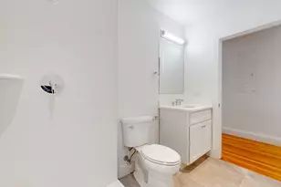 21 Regent Cir, Brookline, MA 02445 - Photo 18