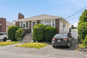 52 Augustus St, Revere, MA 02151 - Photo 2