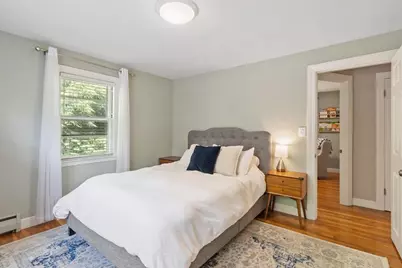 517 Pearl St, Reading, MA 01867 - Photo 12