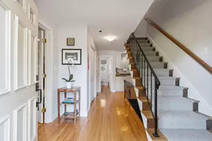 10 Lancaster Pl, Andover, MA 01810 - Photo 4